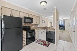 City Access Retreat with Wi-Fi & 2 TVs