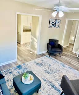 Renovated, Close To Everything, Covered Patio