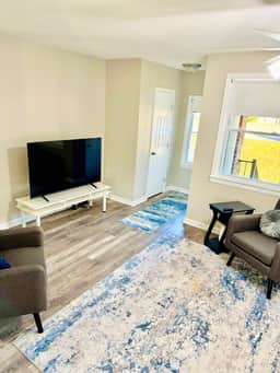 Renovated, Close To Everything, Covered Patio
