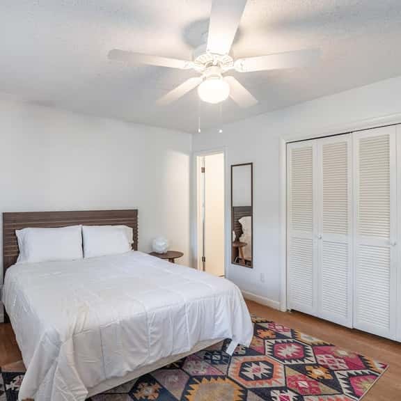 Relaxing Retreat Near Ft. Jackson & USC – 3 TVs - Image 1