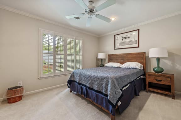 Comfortable Mid-Term Rental Near Base & Hospital